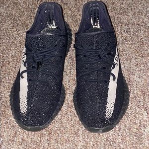 Yeezy 350 v2 oreos